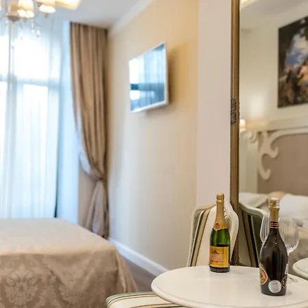 Palace Of Dreams Bed and breakfast 4*