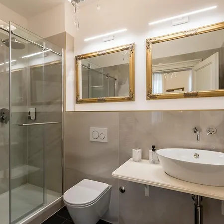 Palace Of Dreams Bed and breakfast